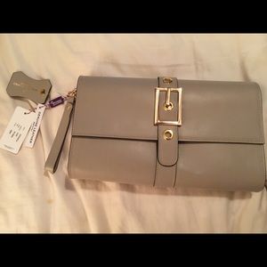 NWT Alberta do canio gray leather clutch purse